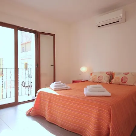 Casa De Pueblo En El Castillo By Costablancarent Denia